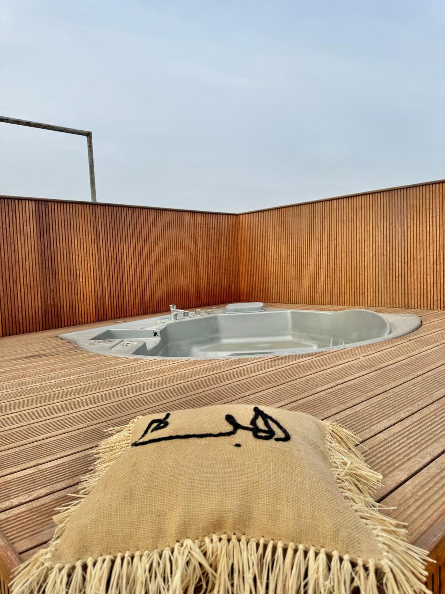 Moon House Villa Ville Nouvelle Kültér fotó